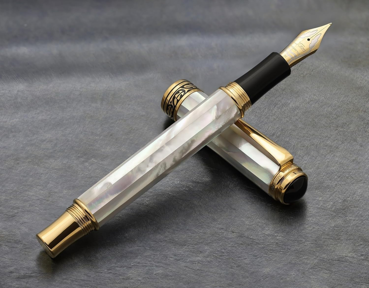 Luxury White Mother of Pearl Fountain Pen Medium-Fine Nib Refillable 145mm
