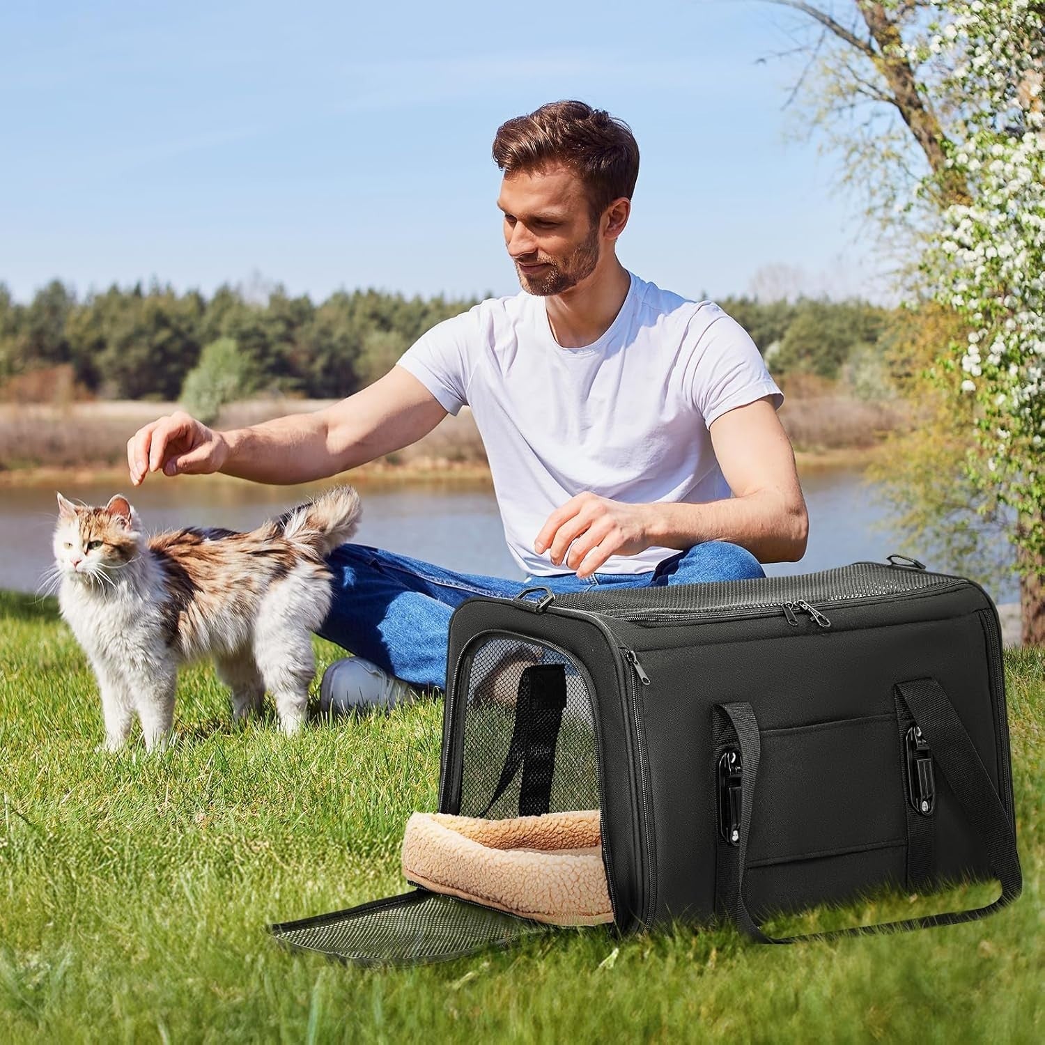 Escape Proof Cat Car Seat Carrier Safety Buckle Lockable Travel Bag