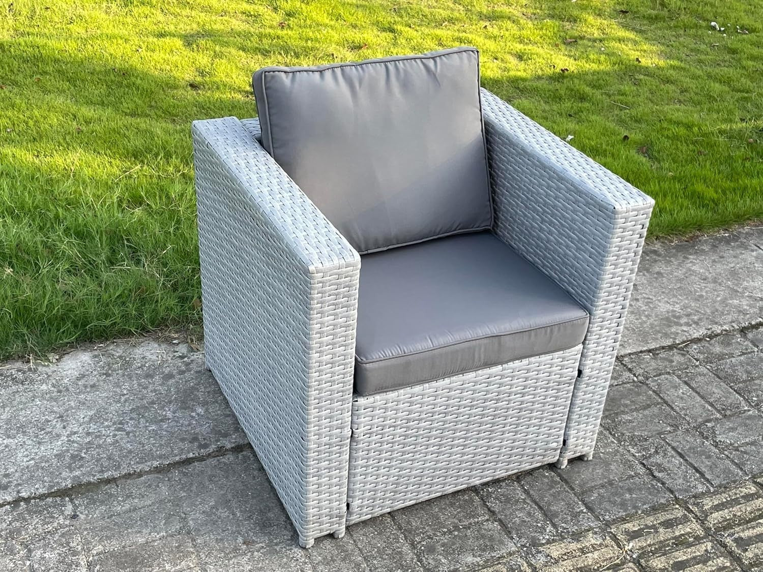 Rattan Garden Armchair with Cushions Patio Lounge Chair Indoor Outdoor