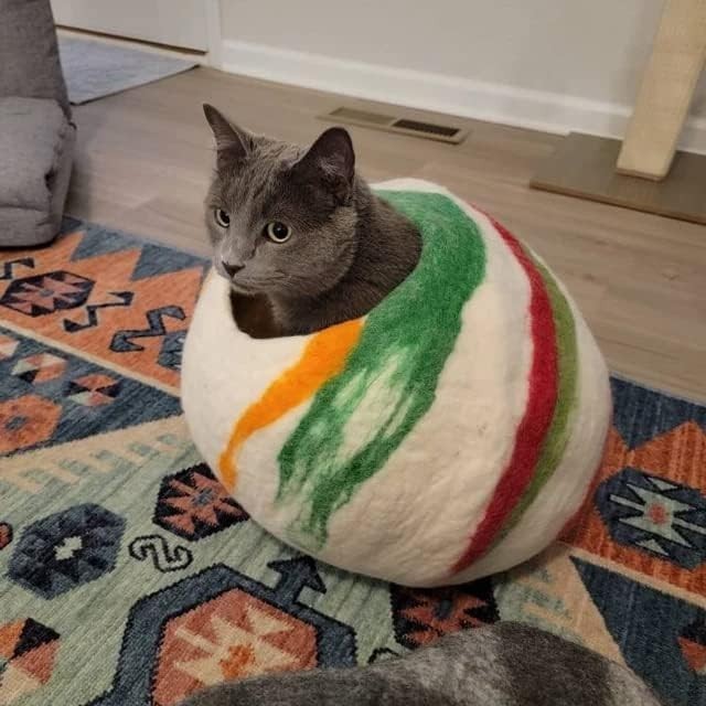 Handmade Wool Cat Cave Bed Merino Felt Indoor Cat House Kitten Hideaway