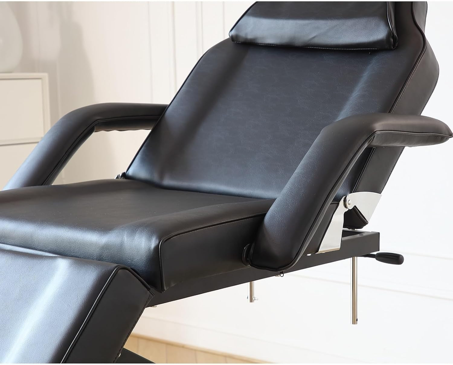 Electric 3-Section Beauty Massage Bed Adjustable Therapy Chair w/ Stool Black