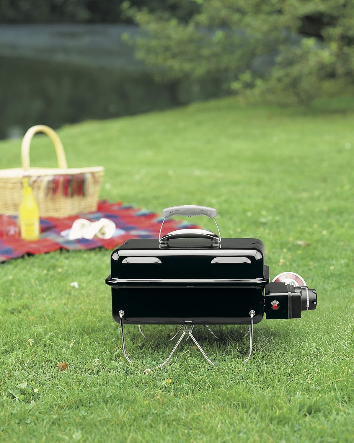 Portable Gas BBQ Grill with Push Ignition – Compact Folding Travel Barbecue