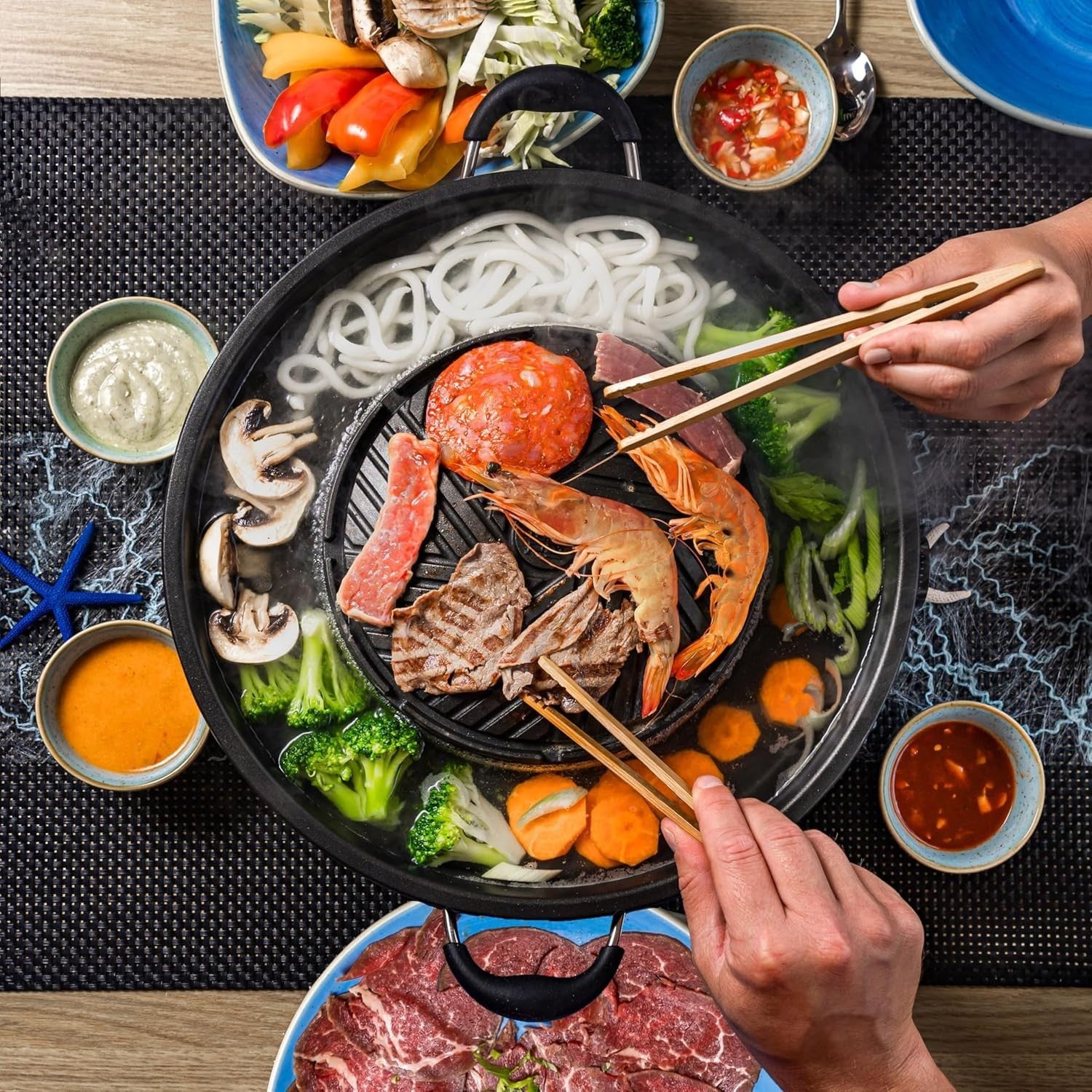 Electric Thai Hot Pot Grill 2-in-1 BBQ & Soup Cooker Non-Stick Removable Plate