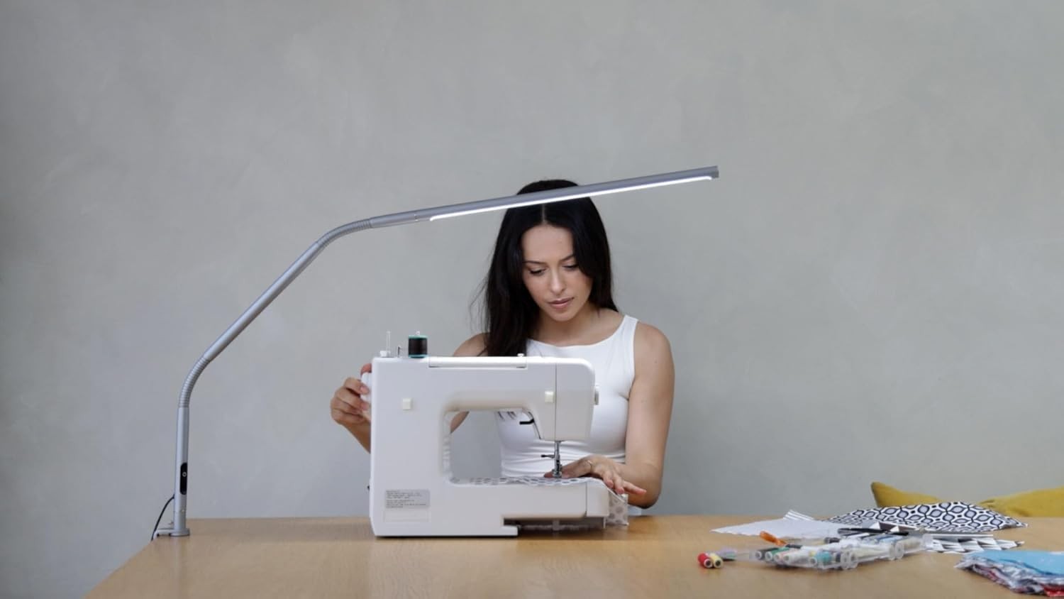 LED Slimline Desk Lamp Daylight 6000K Dimmable USB-C Glare Light