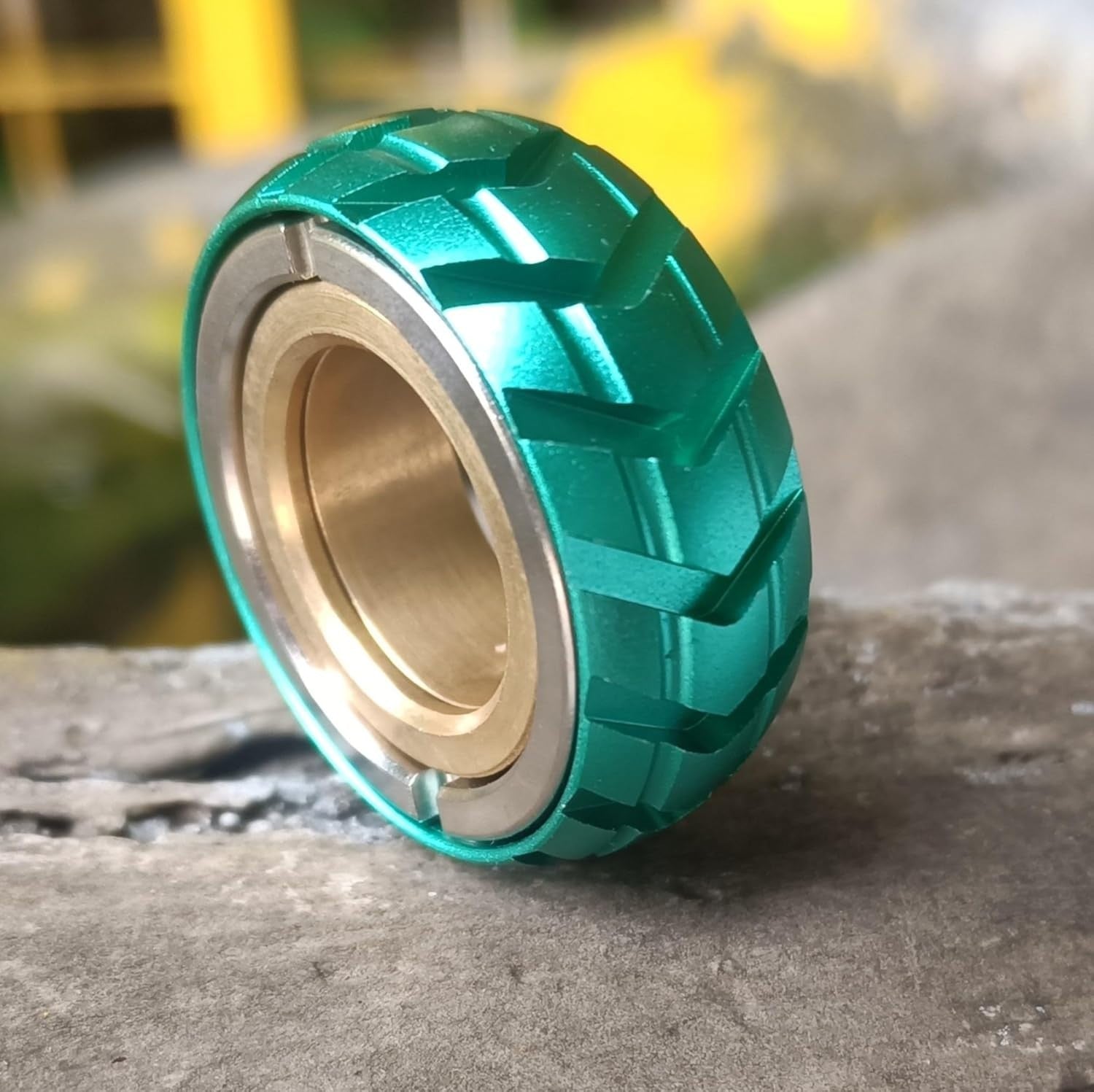 Green Magnetic Fidget Ring Haptic Coin Stainless Steel Stress