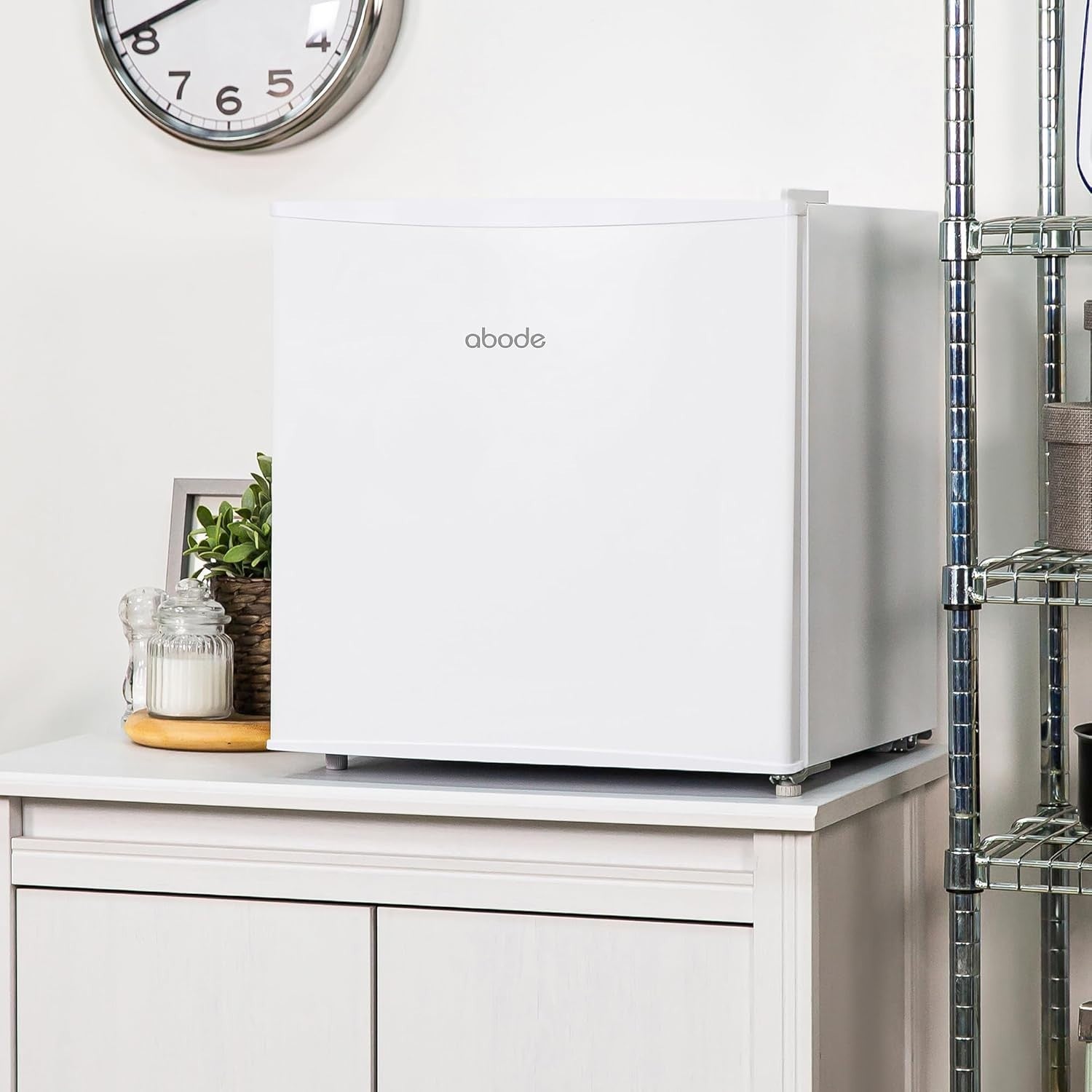Mini Freezer 31L Tabletop Compact White Reversible Door Adjustable Feet