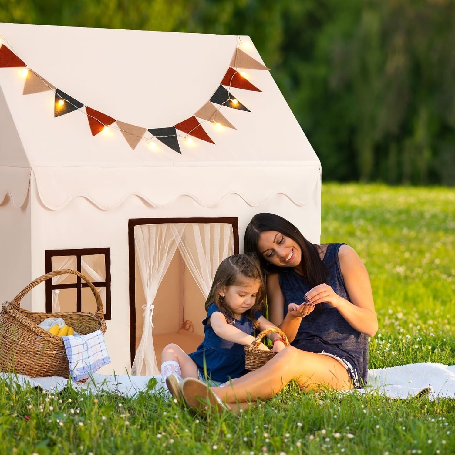 Large Kids Castle Play Tent Indoor Outdoor w Lights Mat Windows Flags