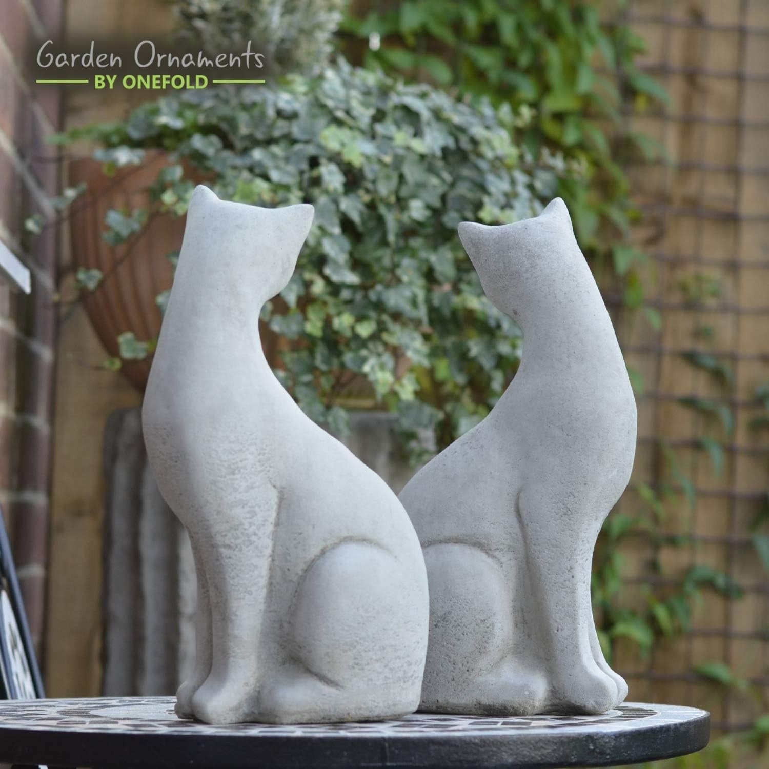 Siamese Cat Garden Statue – Weather-Resistant Stone Ornament for Home & Lawn