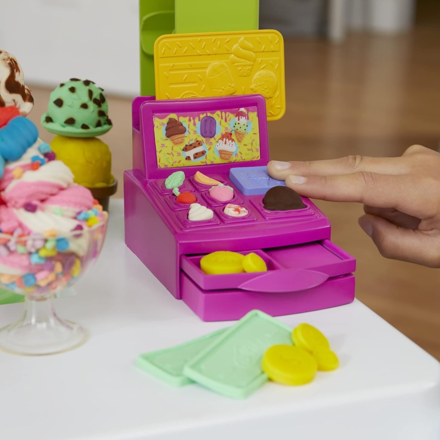 Kids Ice Cream Truck Playset Play Dough Kitchen Van Sounds 27 Accessories