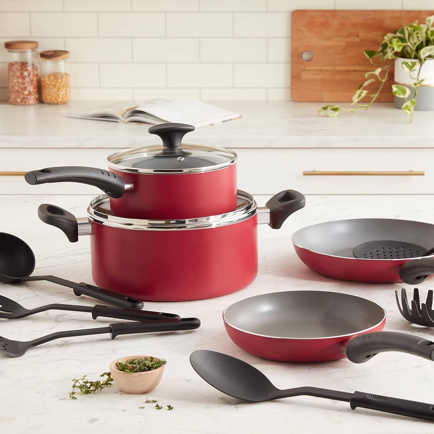12pcs Red Non Stick Cookware Set with Utensils – Scratch Resistant PFOA Free