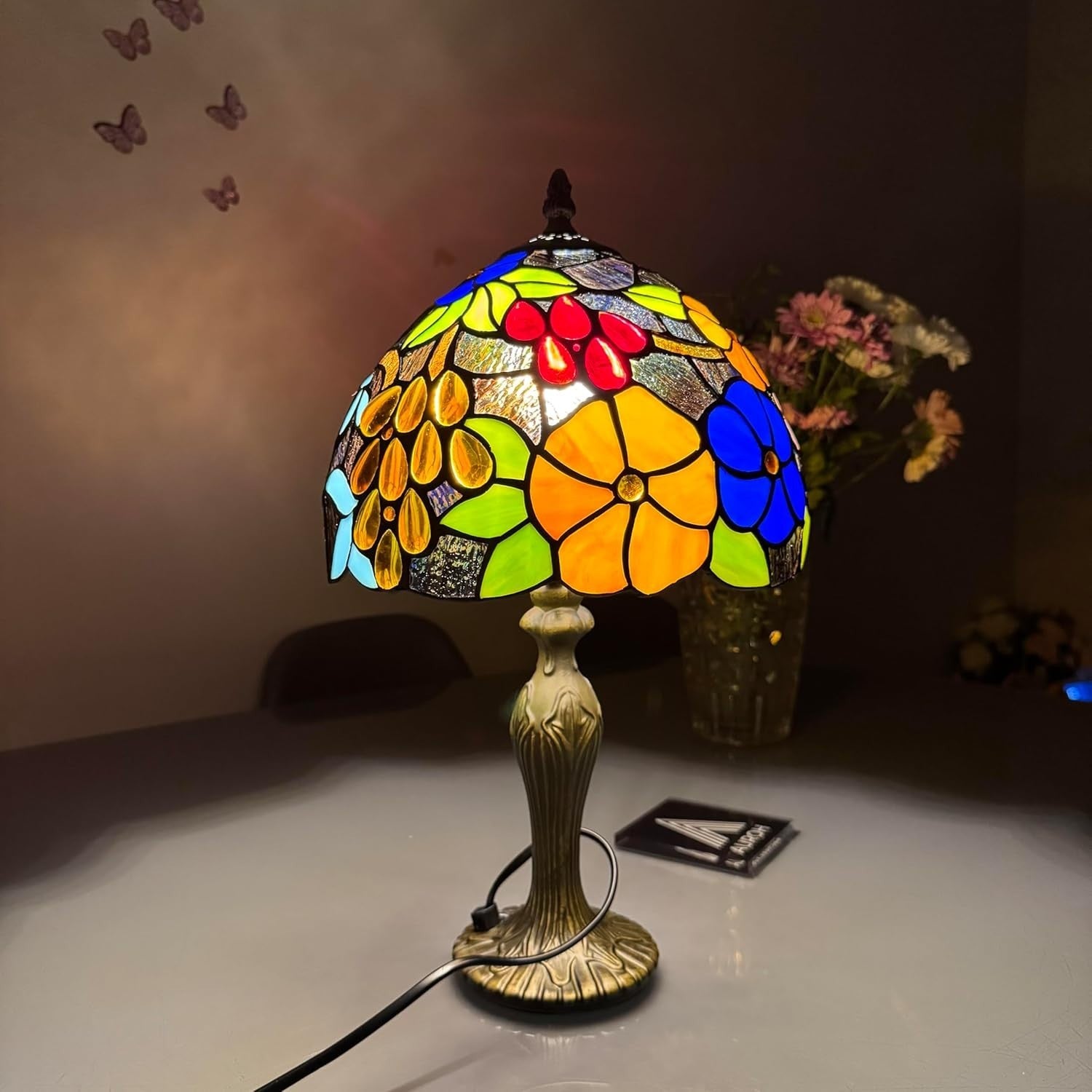 Colorful Tiffany Style Stained Glass Table Lamp with Warm Light 41cm