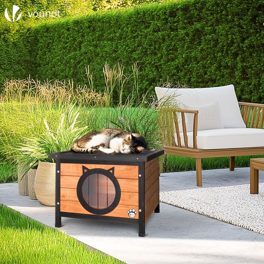 Outdoor Wooden Cat House with Water-Resistant Roof & Cat Ear Door 57x45x43cm