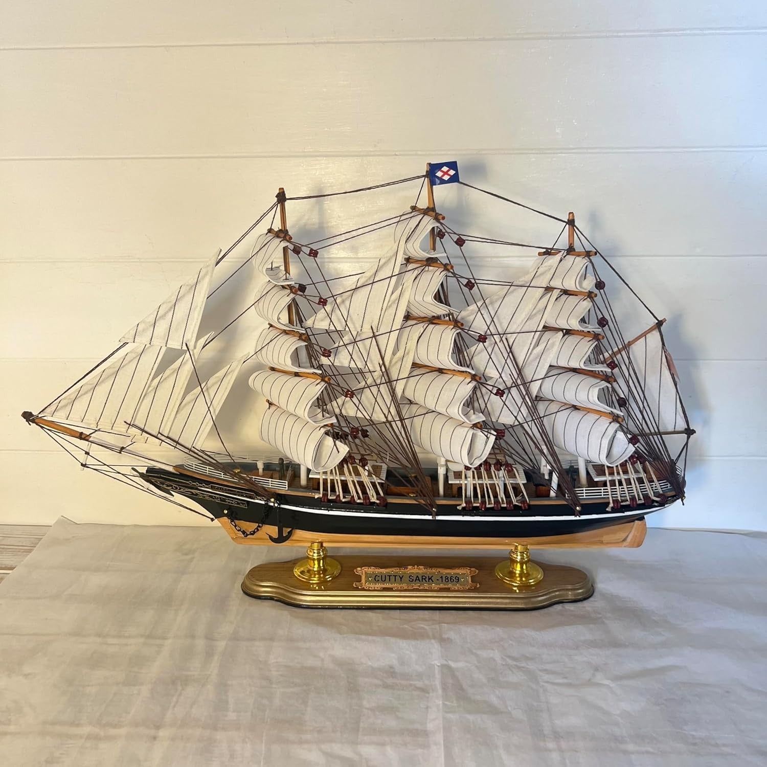 Cutty Sark Model Ship 52cm | Fully Rigged Nautical Sailboat Decor Yatch
