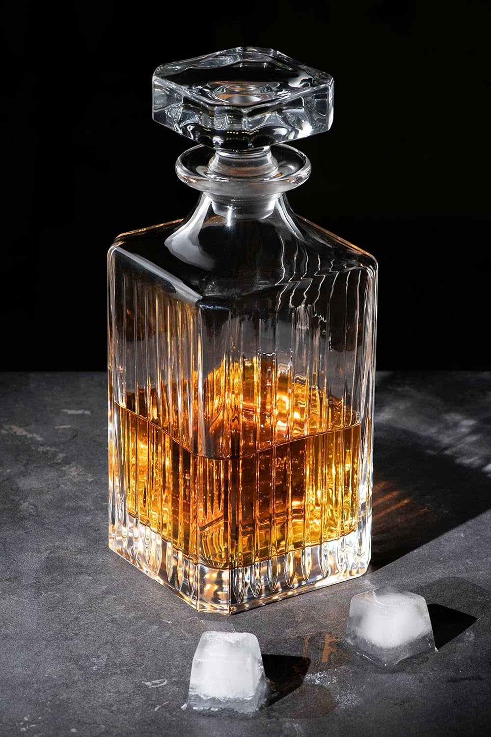 Crystal Whisky Decanter 750ml Art Deco Design with Stopper & Luxury Gift Box