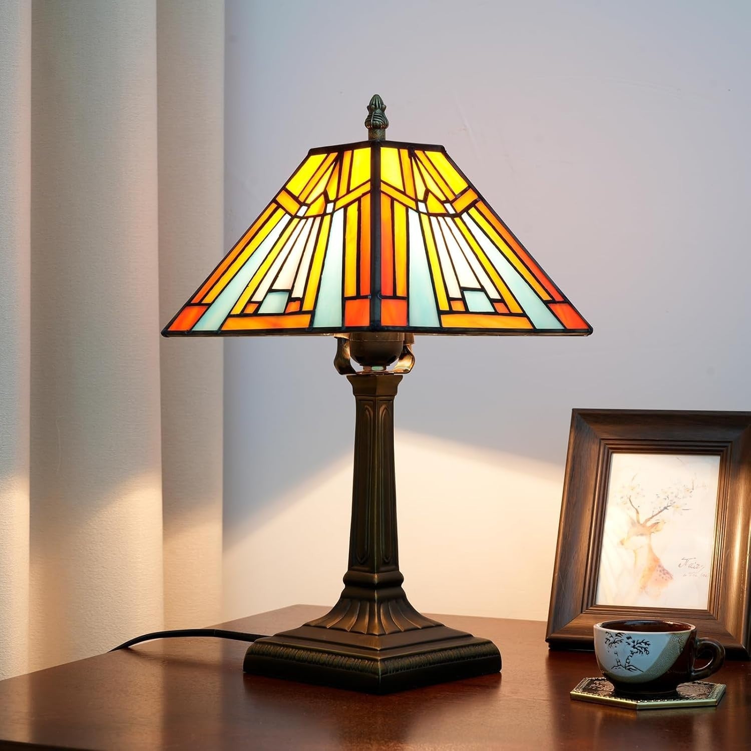 Amber Stained Glass Table Lamp Tiffany Style Bedside Light for Reading
