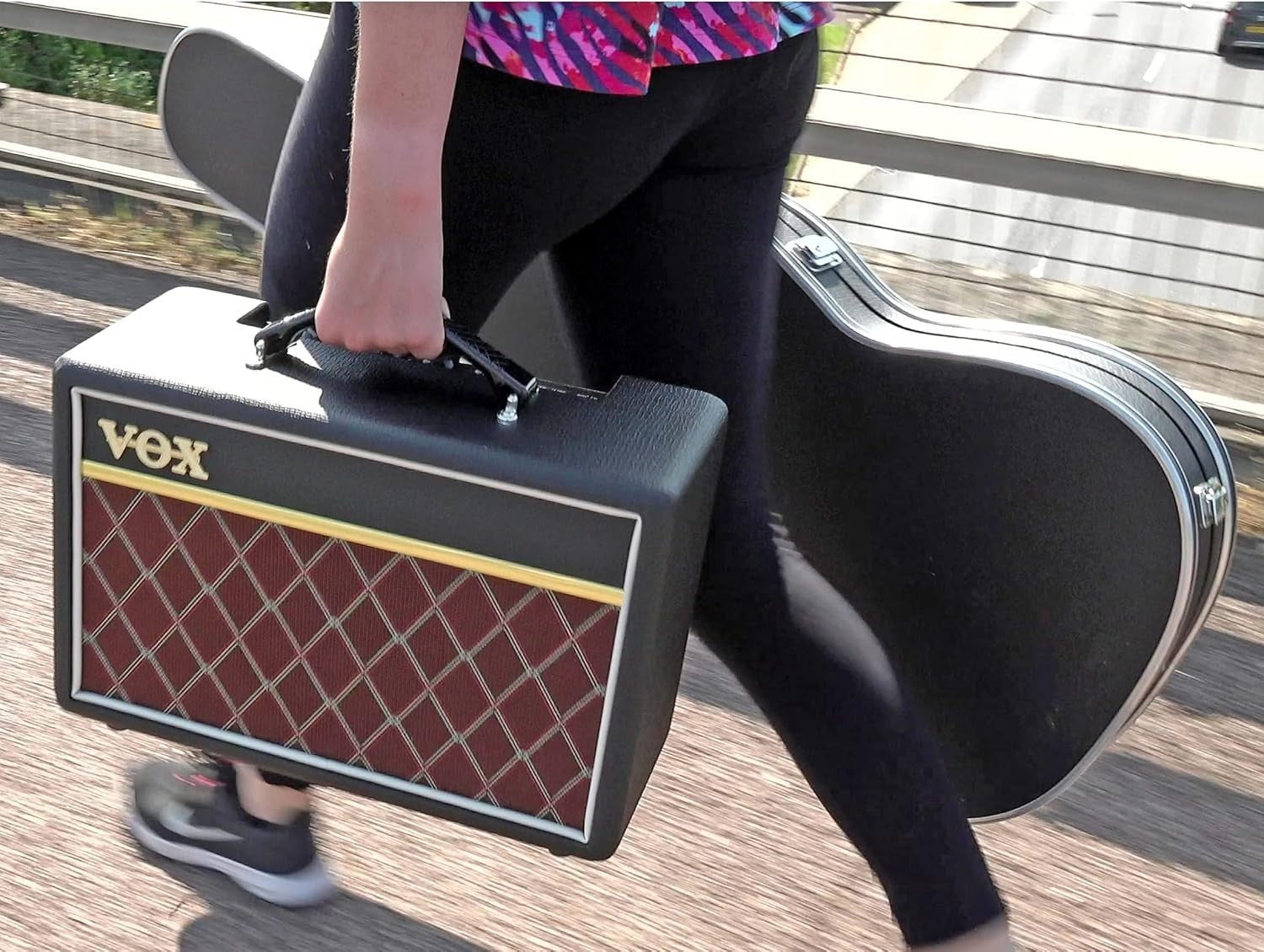 10W Electric Guitar Combo Amp Style Analog Clean Overdrive