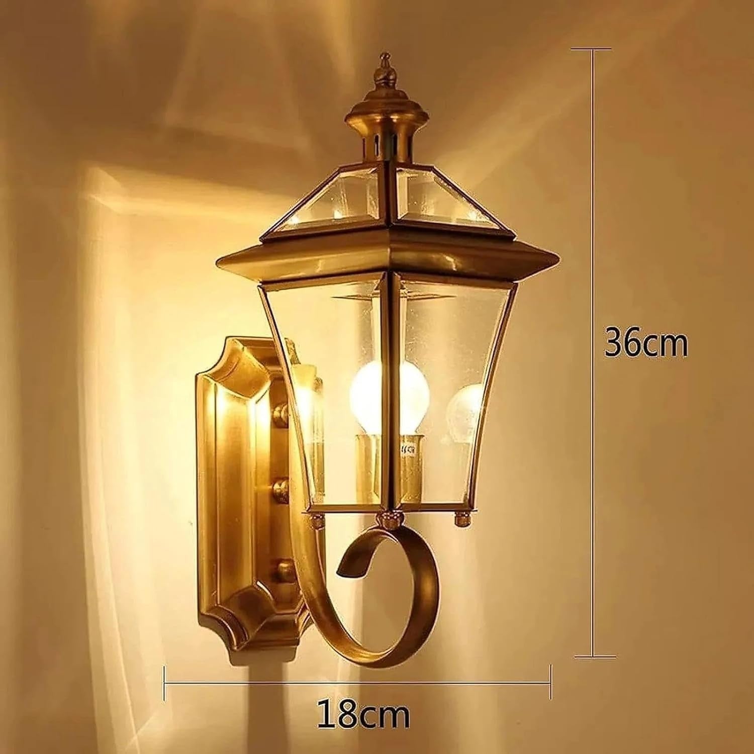 Vintage Brass Outdoor Wall Lantern – Rustic Glass E27 Sconce