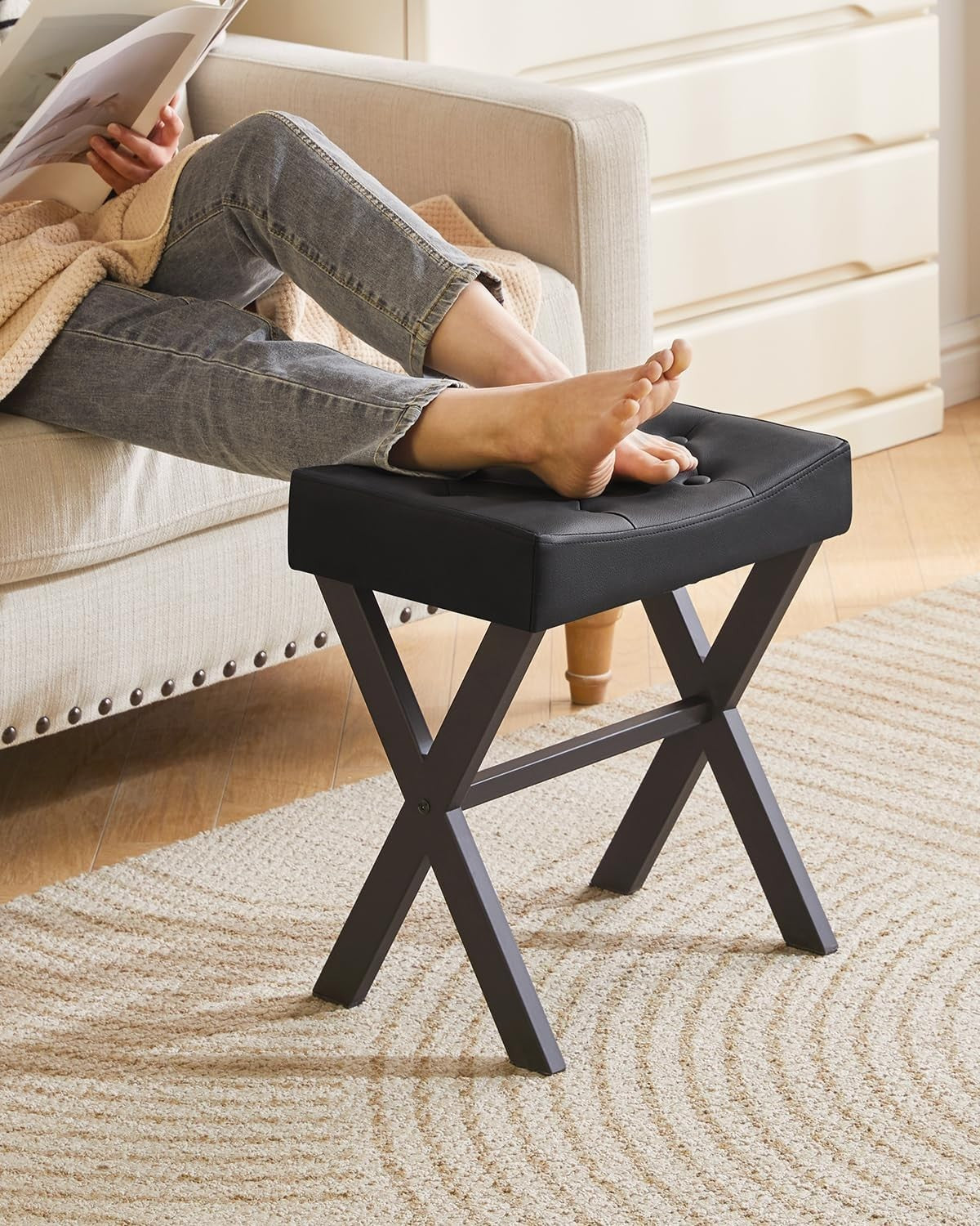 U-Shape PU Vanity Stool with X-Legs – Modern Makeup Seat & Footrest