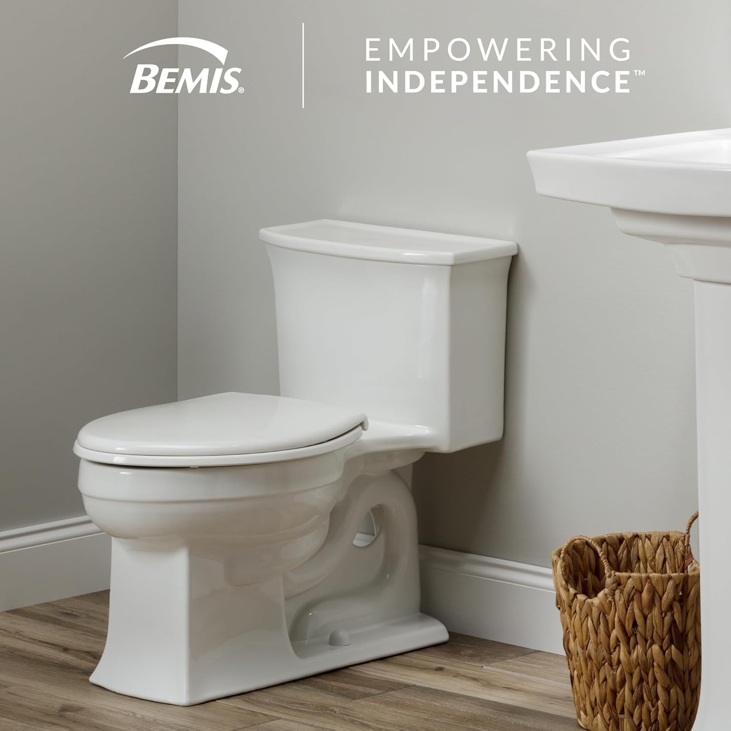 Paramount Elongated Toilet Seat White Chrome Hinges Heavy Duty Plastic