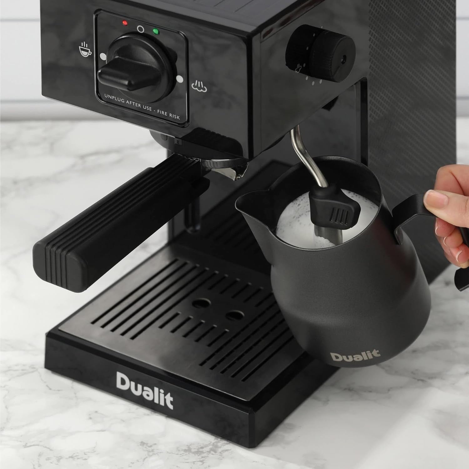 Compact Espresso Coffee Maker 1.4L | Fast Heat-Up | Milk Frother | 20 Bar Pump