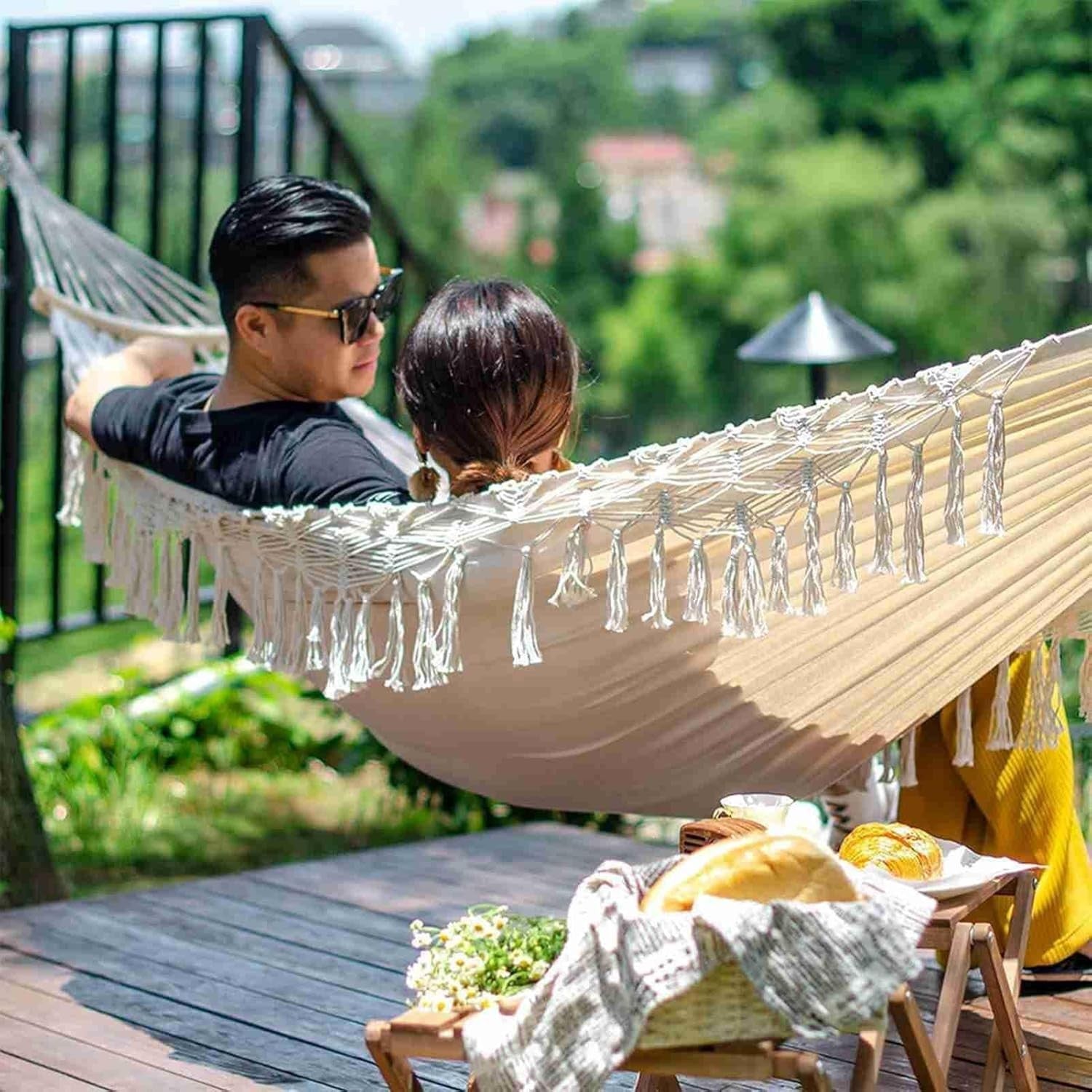 Luxury Canvas Hammock with Wooden Spreader Bar – Anti-Roll Design & Tassels
