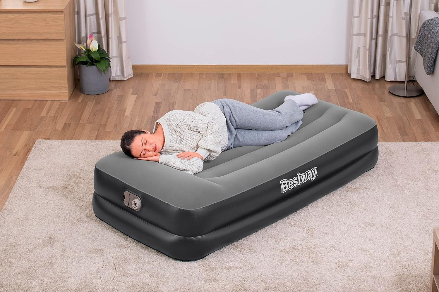Twin Air Mattress with Built-In Pump – Portable Inflatable Bed for Adults