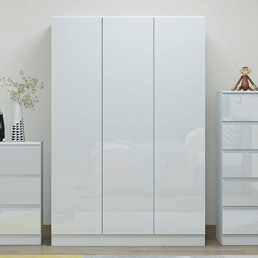 High Gloss 3 Door Bedroom Wardrobe with Hanging Rail & Shelves – Modern Style