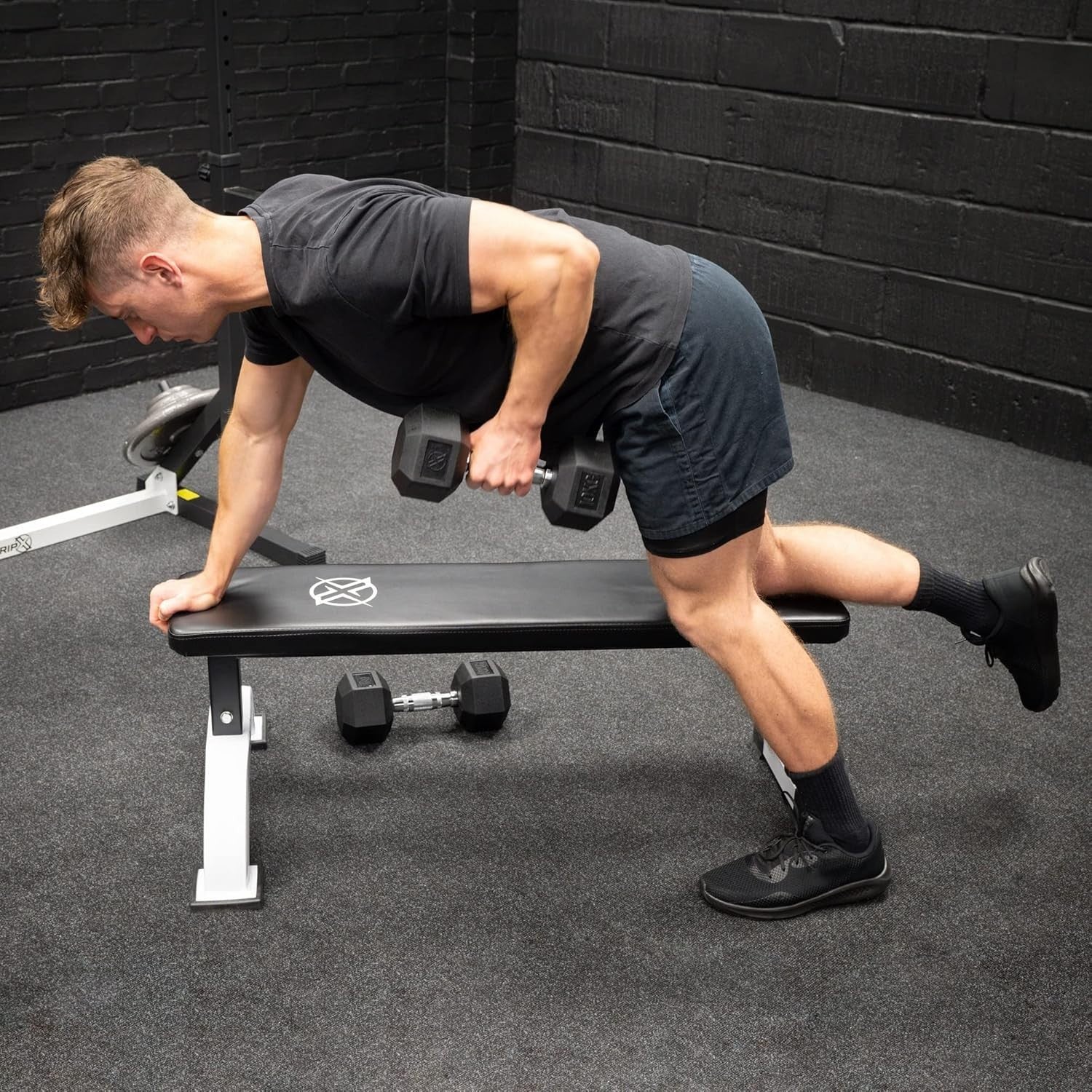 Heavy Duty Flat Weight Bench 300kg Thick Padded Home Gym Press