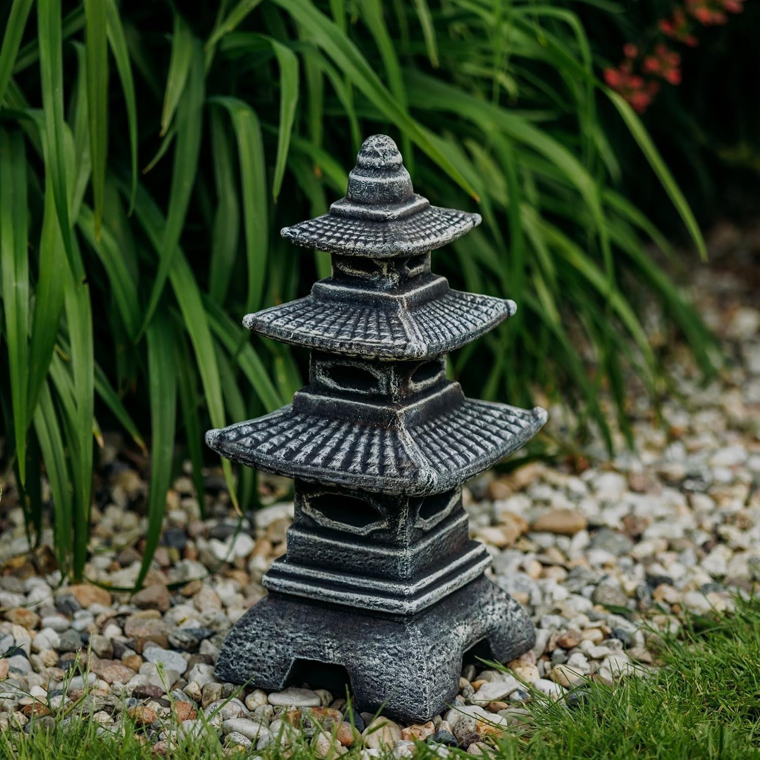Japanese Stone Pagoda Lantern 46cm Frost Proof Cast Concrete Garden Decor
