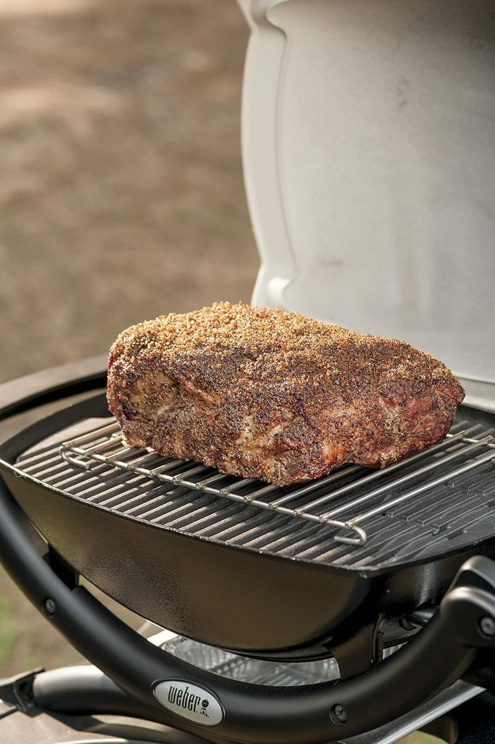 Portable Gas BBQ Grill with Cast Iron Grate & Aluminium Lid | Compact