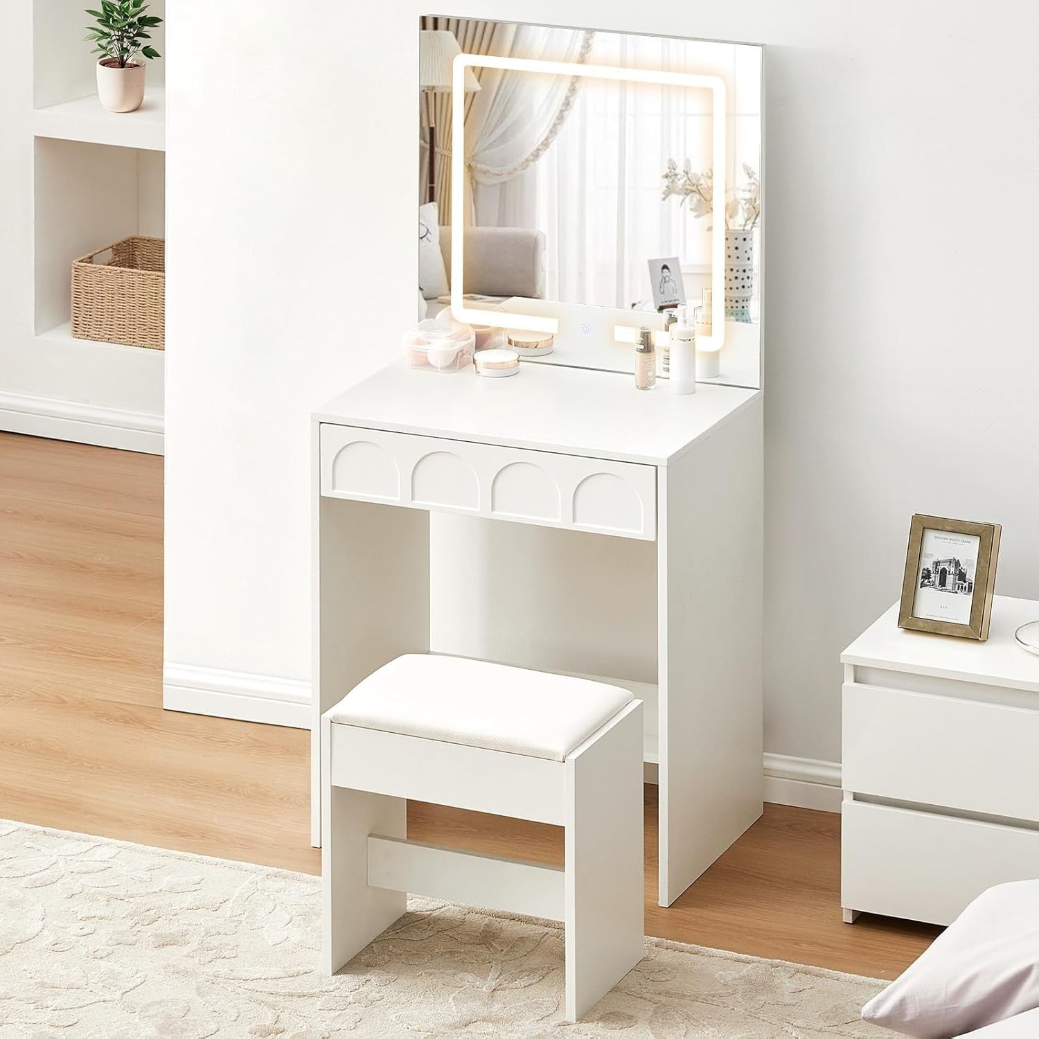 Modern Dressing Table Vanity Set Touch Screen LED Mirror Makeup Desk White