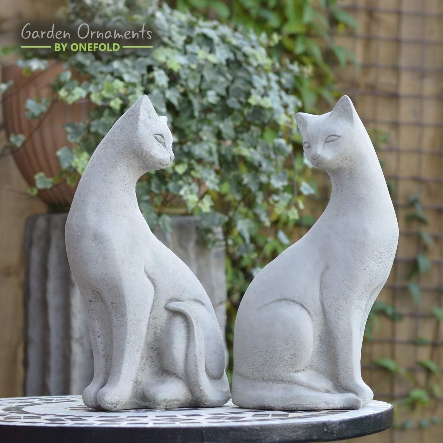 Siamese Cat Garden Statue – Weather-Resistant Stone Ornament for Home & Lawn