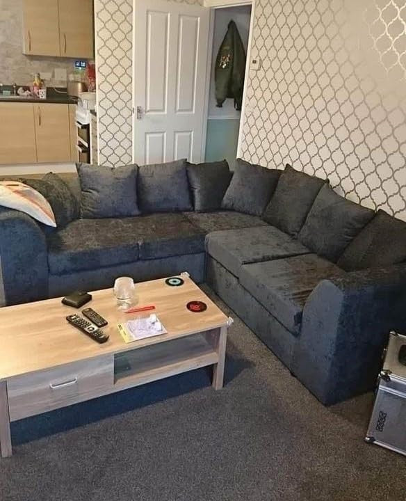 2C2 Grey Chenille Corner Sofa – Large 5 Seater L-Shape Settee with Scatter Cushi