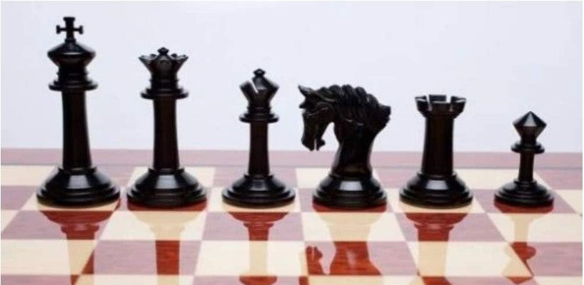 Luxury Ebony & Boxwood Chess Pieces Set with Presentation Case 4" Staunton