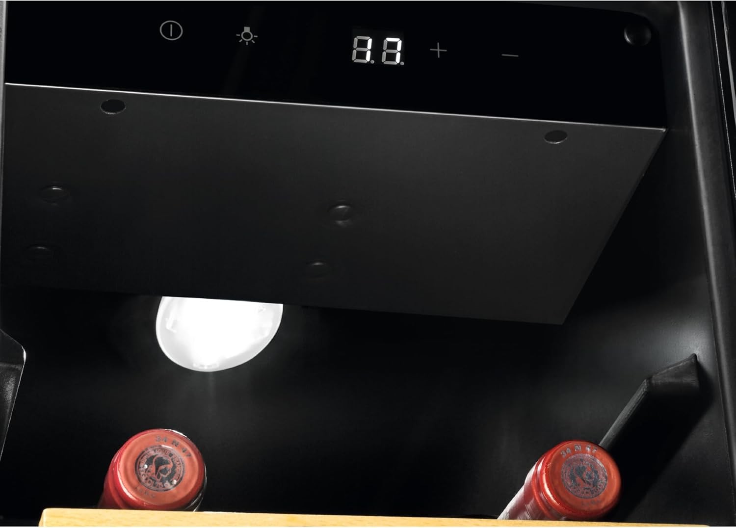 20 Bottle Built-In Wine Cooler Integrated Glass Door LED Single Zone 82cm
