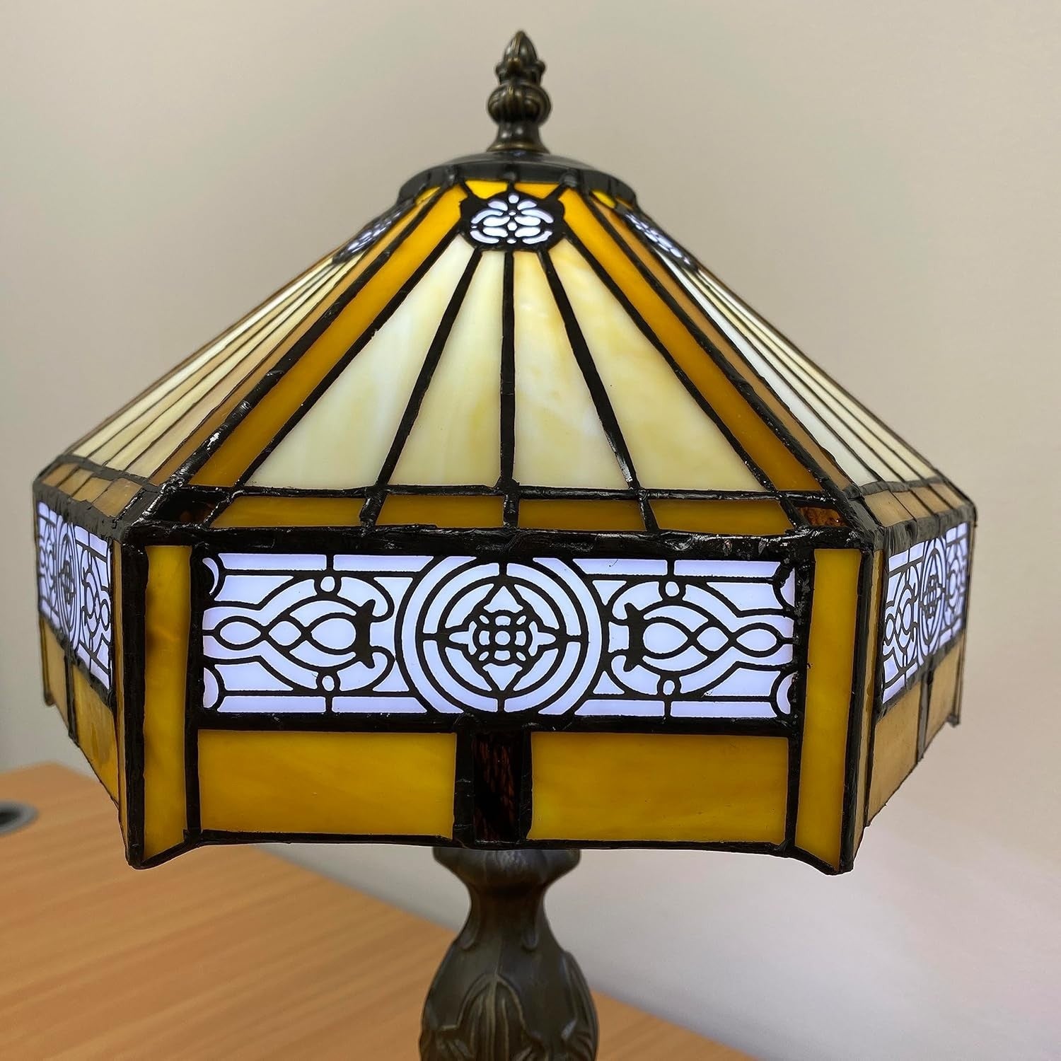 Hexagon Stained Glass Table Lamp, Handmade Vintage Desk Lamp for Bedroom