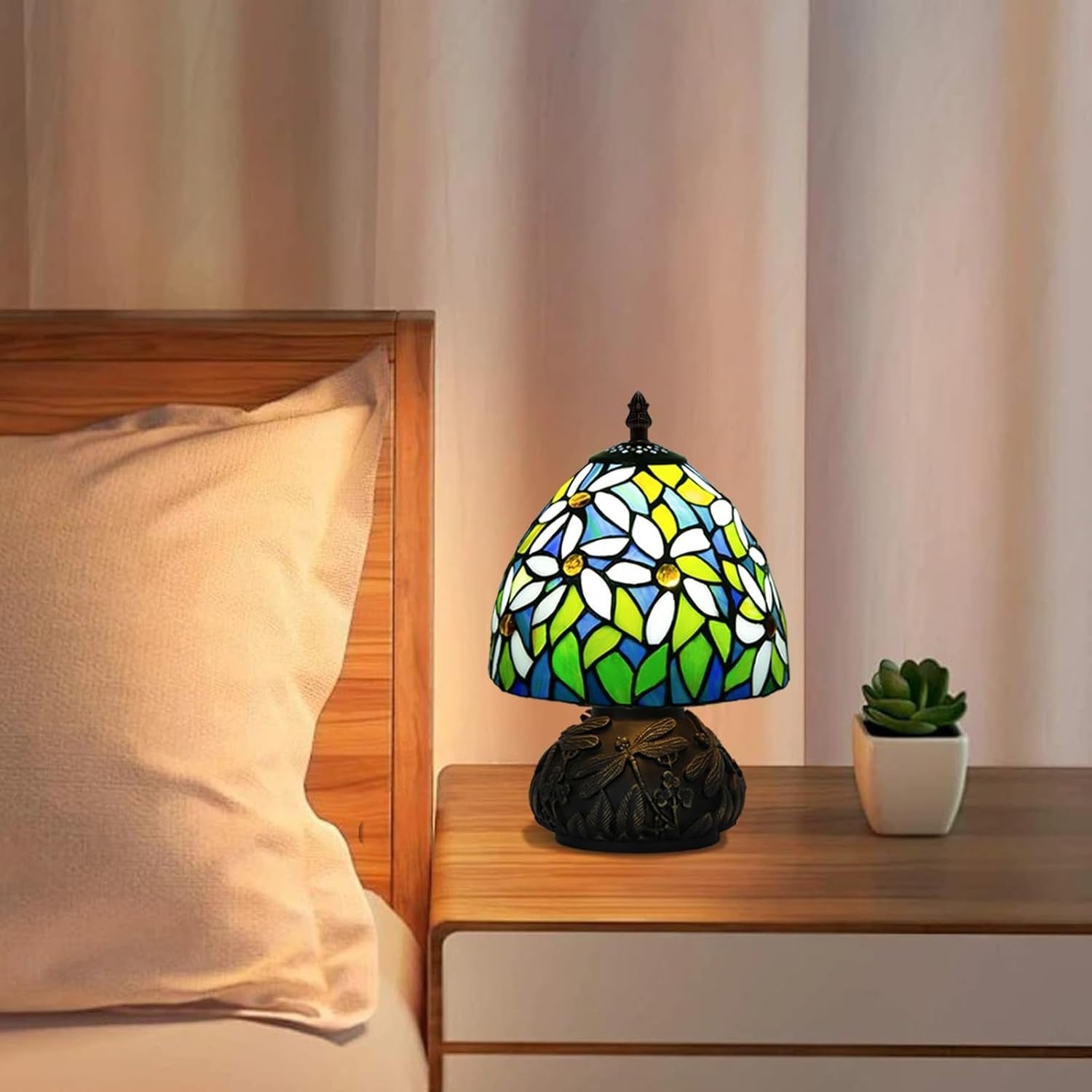 Small Tiffany Stained Glass Desk Lamp 8x8x11in 3 Color Temps White Flower