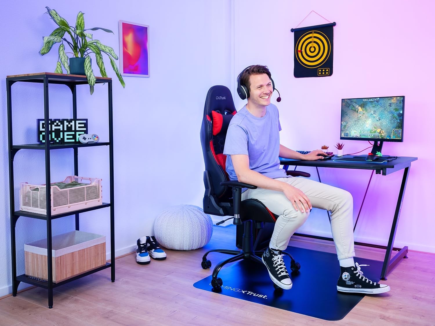 Ergonomic Gaming Chair 360° Swivel Office Desk Chair Red