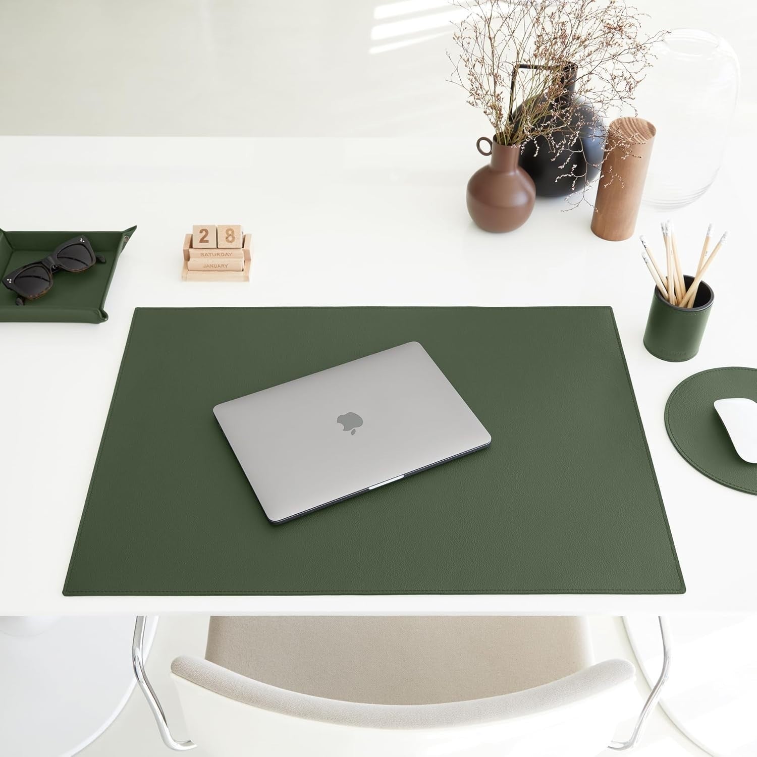 Leather Valet Tray Green – Desk Organiser for Keys, Coins & Jewellery