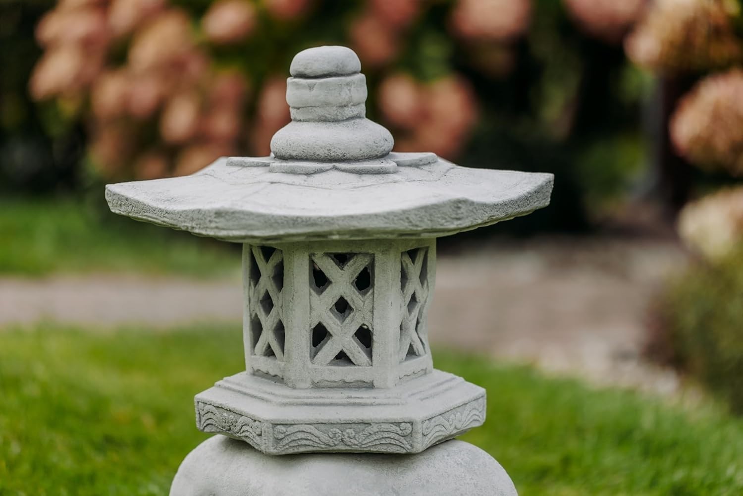 Yukimi Japanese Stone Lantern 55cm Grey Decor