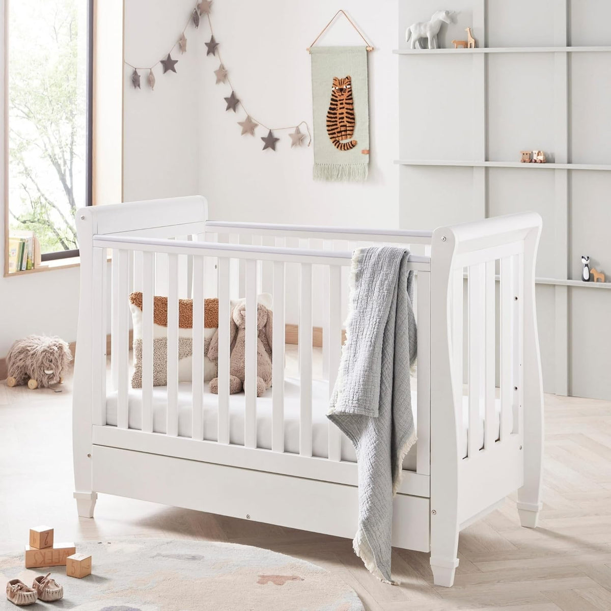 Baby Cot Bed Convertible Toddler Day Bed Adjustable Height w/o Mattress White