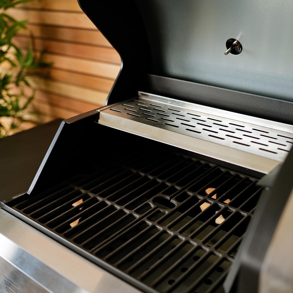 Dual Fuel Gas & Charcoal BBQ Grill with Thermometer & Side Table – 2+1 Burner