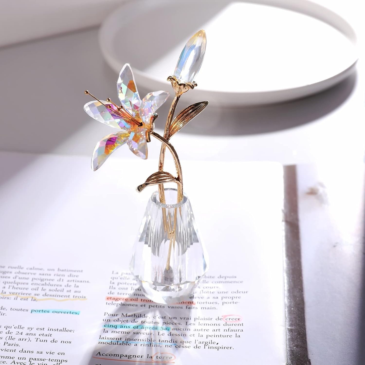 Clear Crystal Lily Flower Ornament • Luxury Glass Vase Figurine