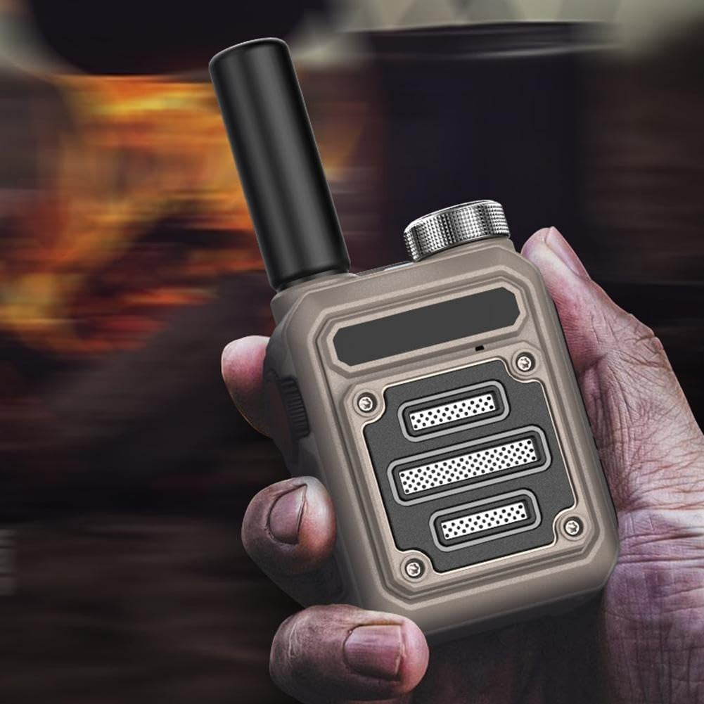 Waterproof PTT Walkie Talkie Unlimited Range Rechargeable IP55 Radio