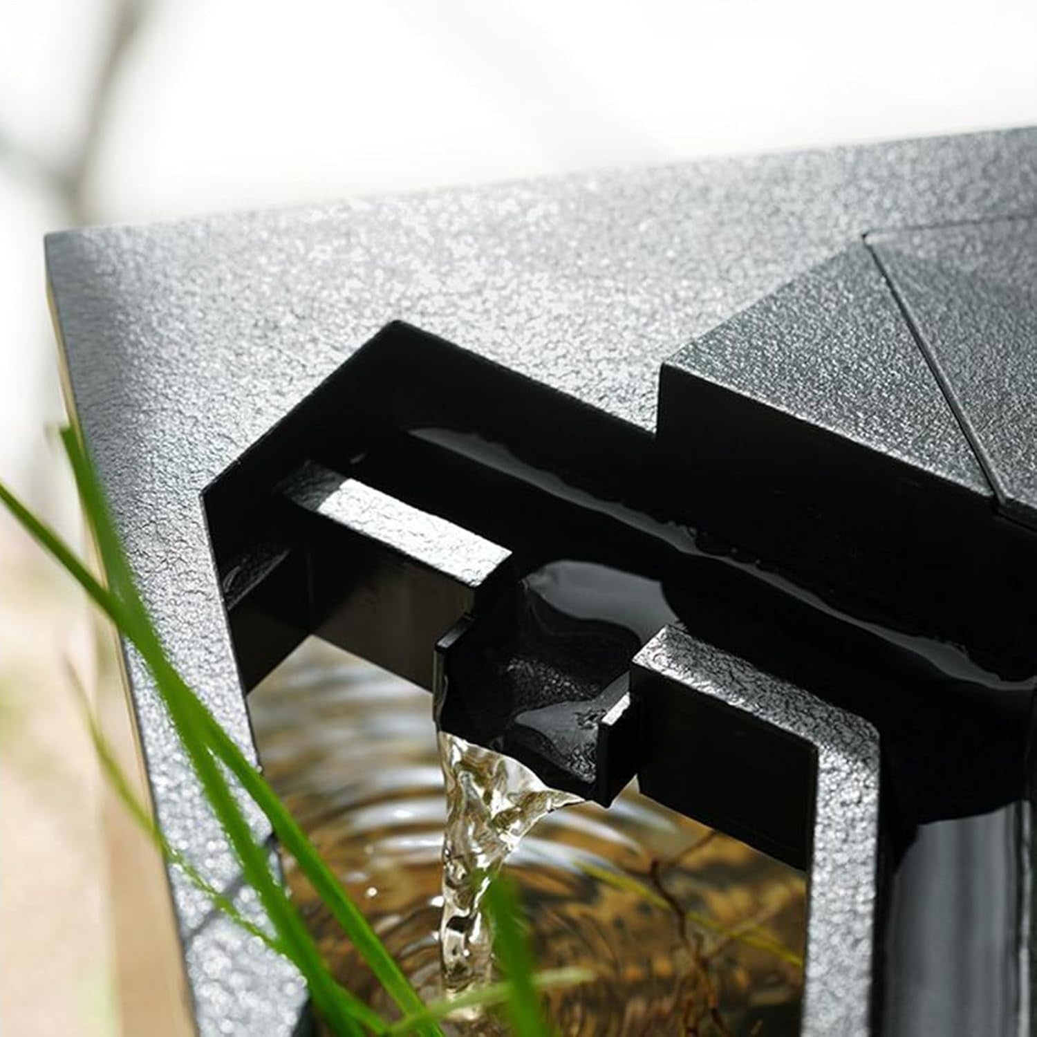 Acrylic Desktop Fish Tank with Filter & LED Light – Small Tabletop Aquarium