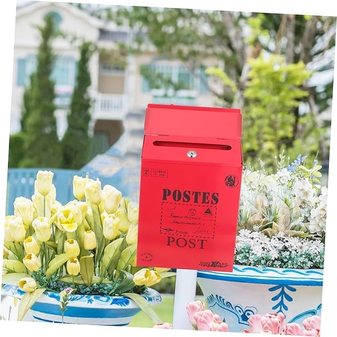Vintage Wall Mount Mailbox Red Iron Lockable Outdoor Letter Box 30x22x7cm