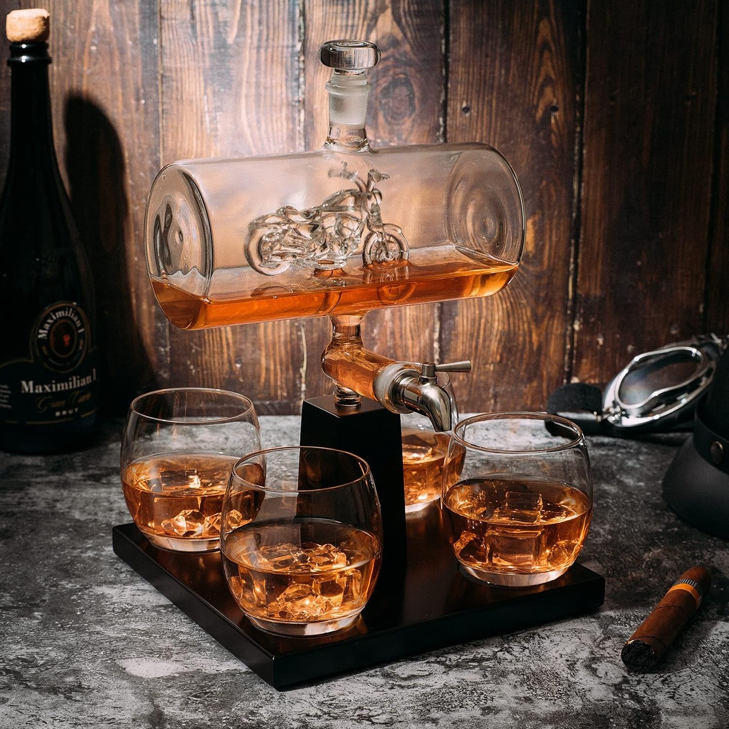 Motorcycle Whiskey Decanter Set 1100ml Tap Dispenser & 4 Glasses Gift Display