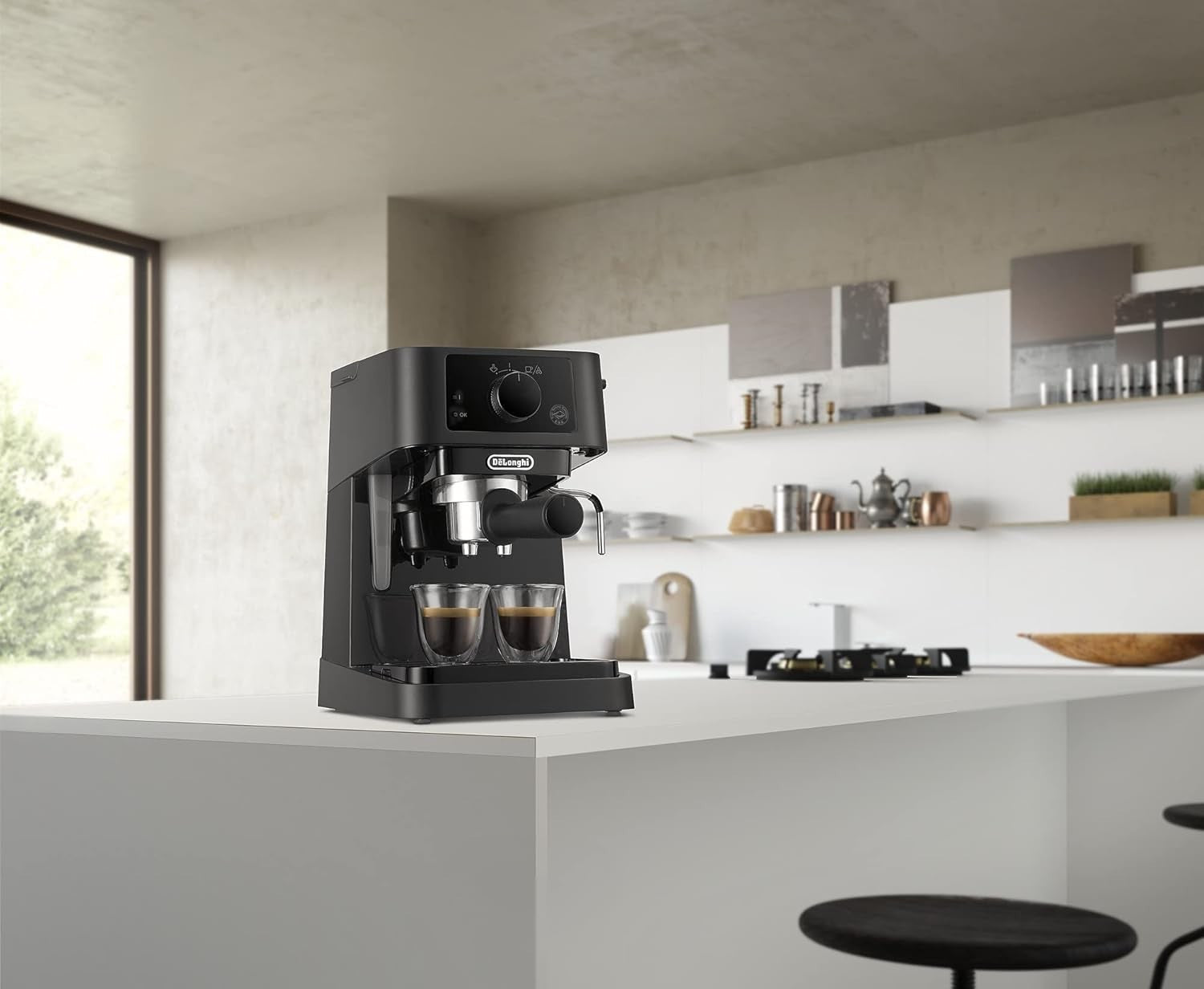 15-Bar Espresso Machine with Milk Frother Dual Thermostat Steam Wand 1100W Black
