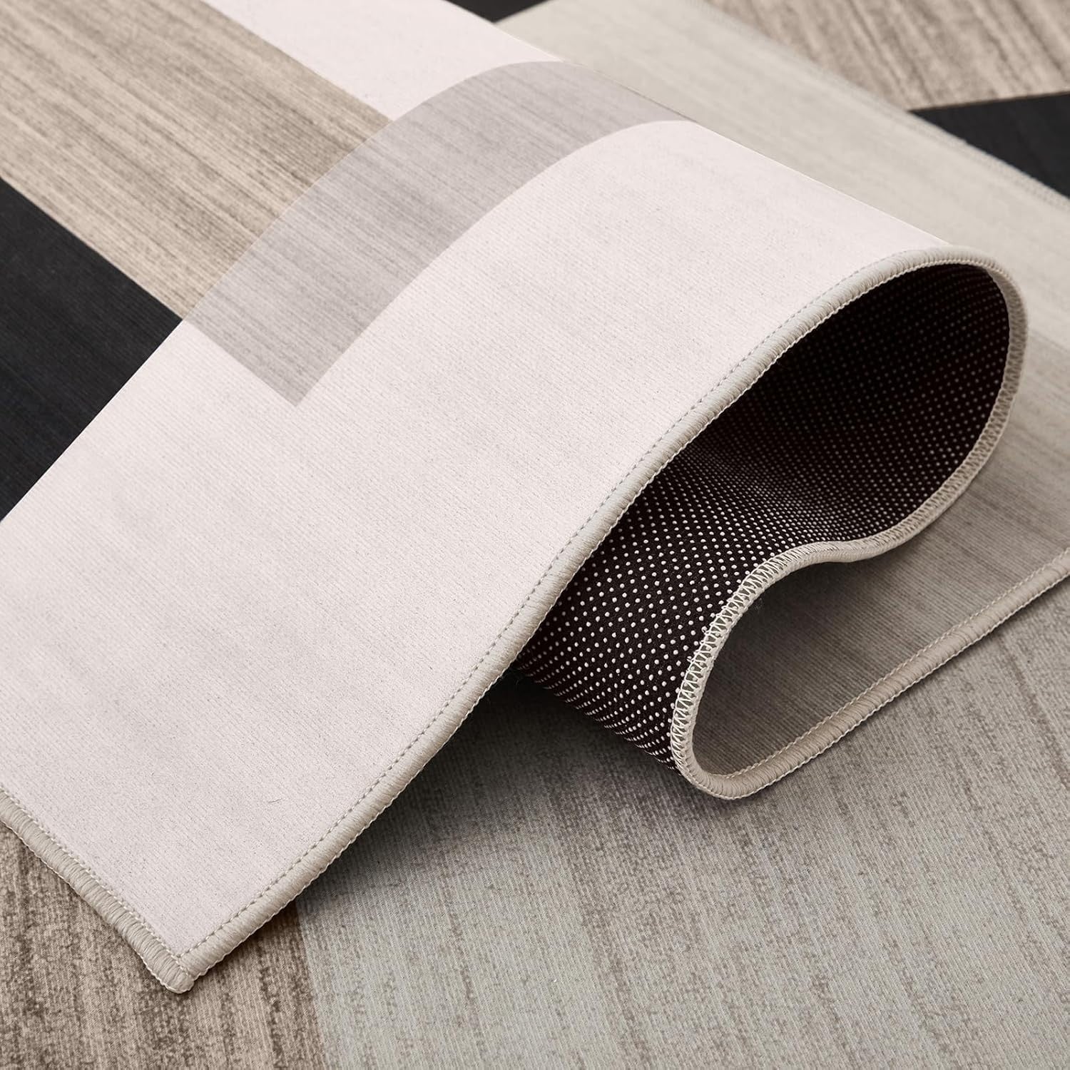 Large Modern Geometric Area Rug Soft Touch Non-Shedding Floor Carpet 120x170cm