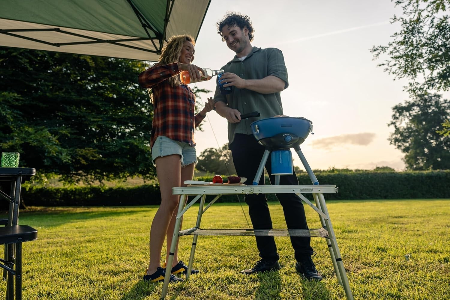Portable Gas BBQ Party Grill 2000W | Compact Outdoor Camping Cooker